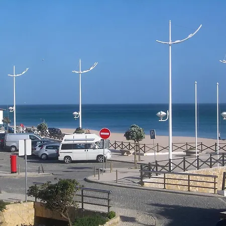 Four Seaview Apartament *