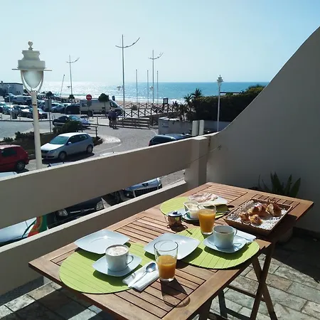 Four Seaview Apartament
